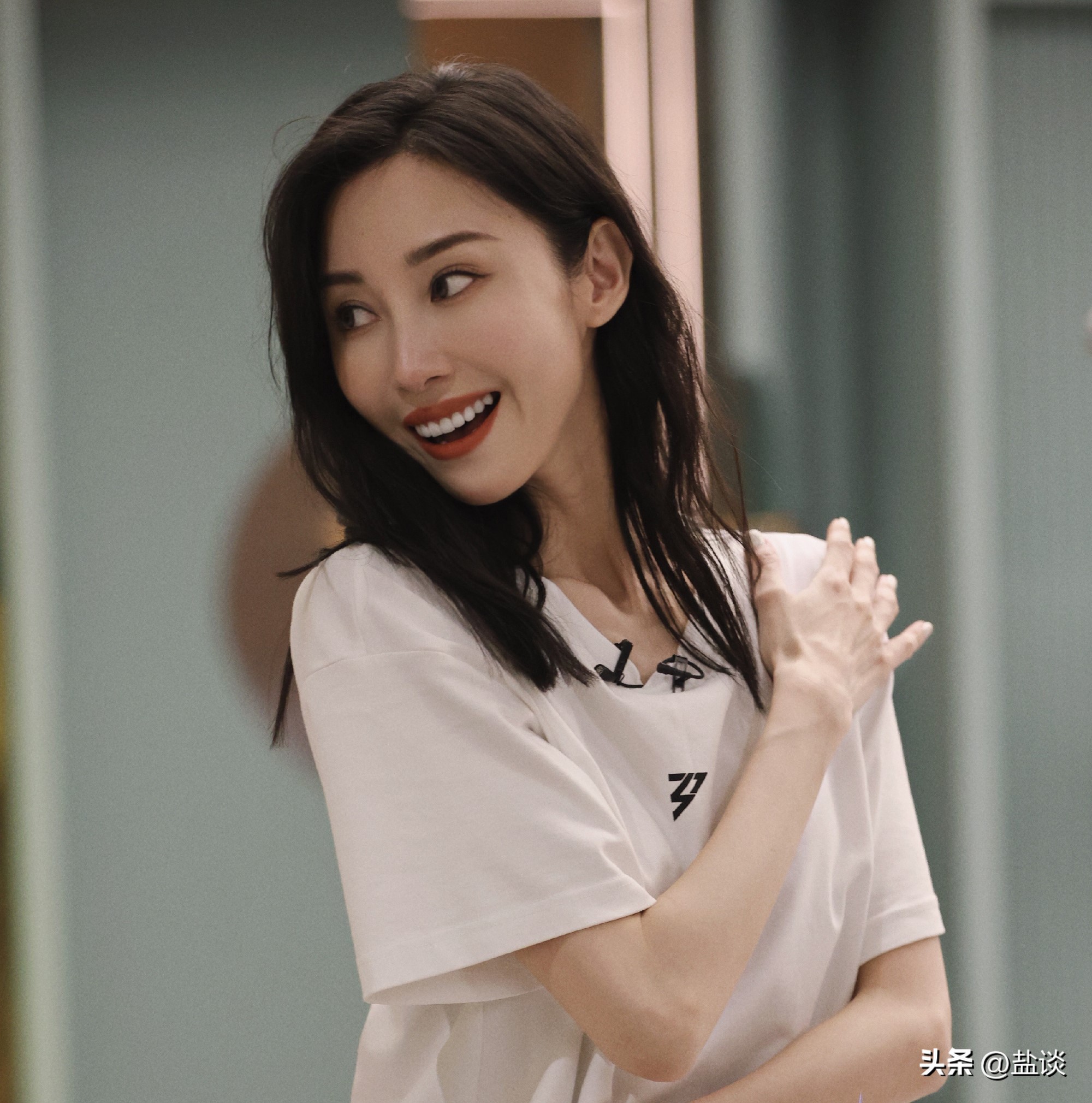 所谓“浪姐”,到底怎么才够“浪”,怎样才算“姐”