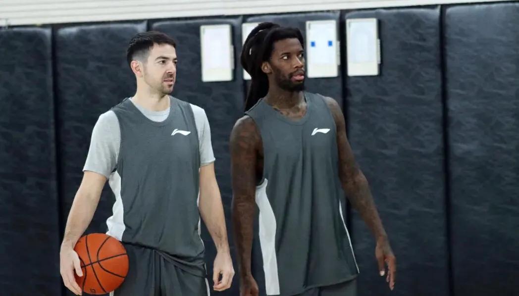 21-22天津男篮外援情况,为什么天津男篮可以使用双外援