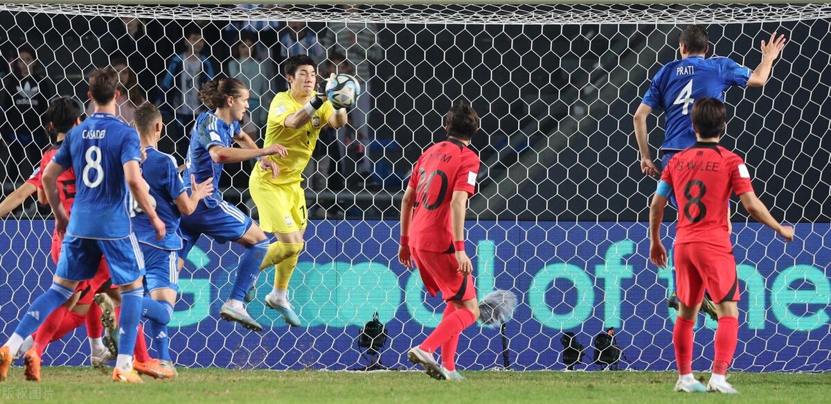 世青赛最新战报意大利绝杀韩国首次进决赛乌拉圭时隔10年再争冠