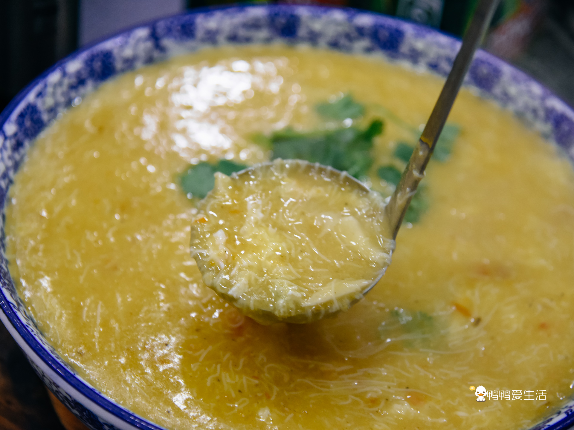 老厦门人都知道的四里建兴，开业近40年，红花蟹还能一蟹六吃