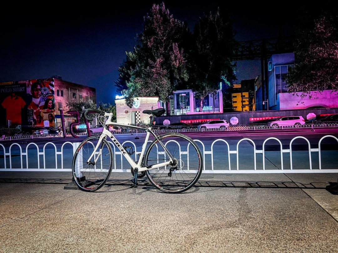 烧钱的小生意,小众又烧钱的运动