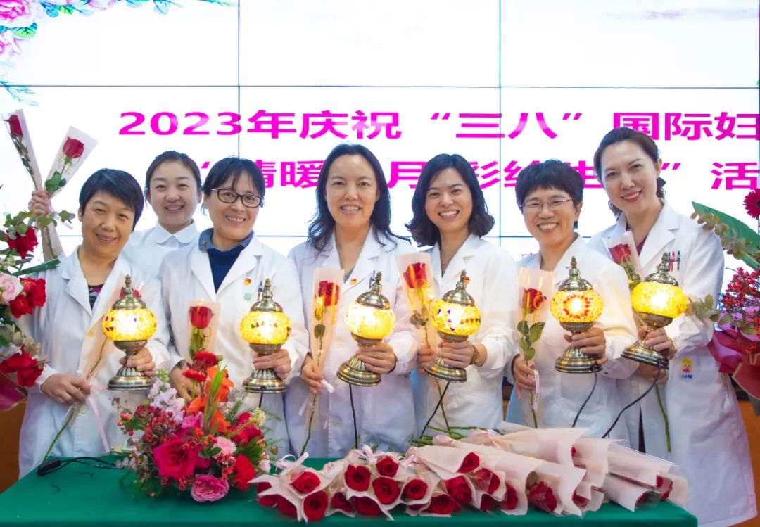 三八节彩绘活动,三八妇女节彩绘图