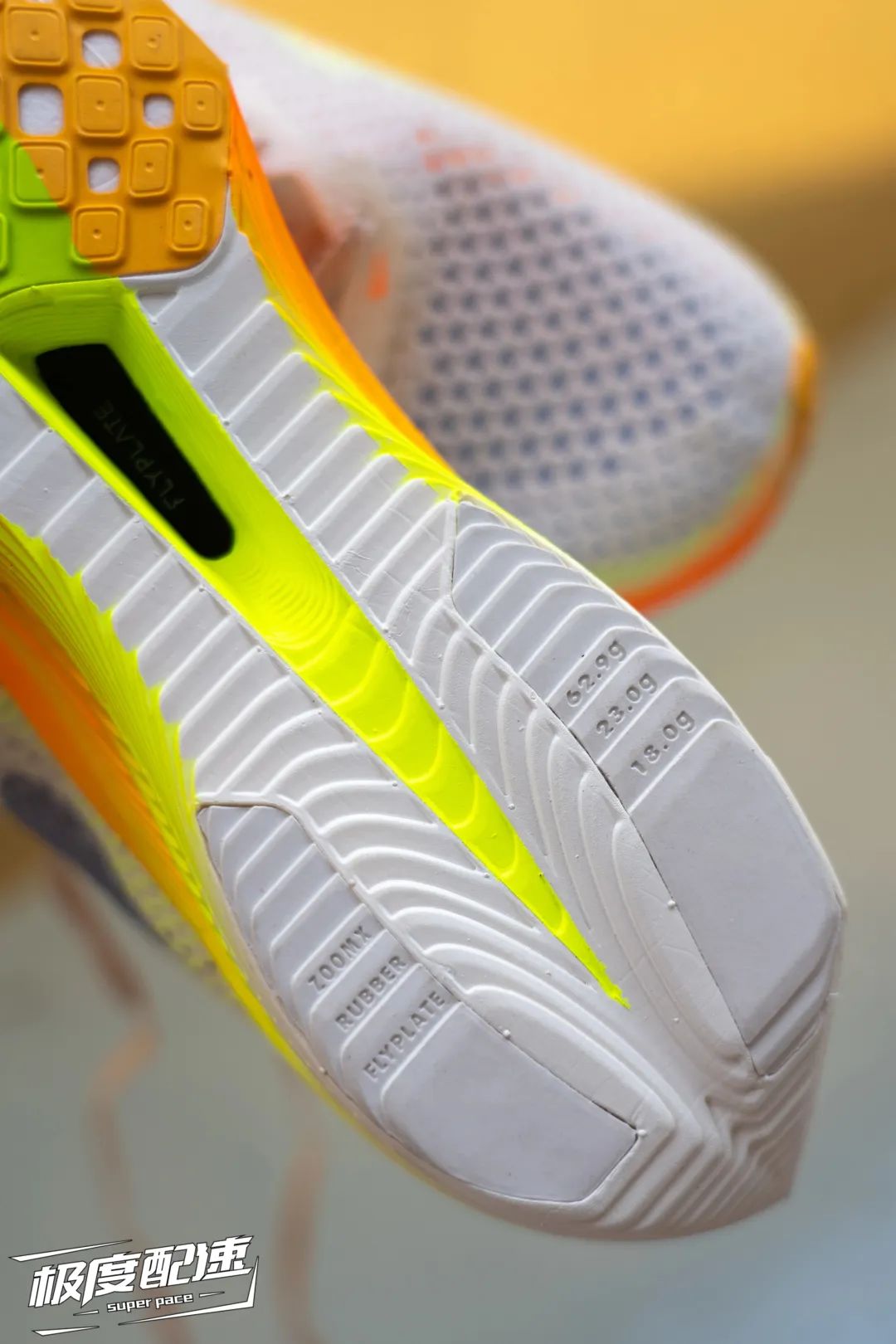 vaporfly一代和二代谁更好,vaporfly3和二代选哪一个