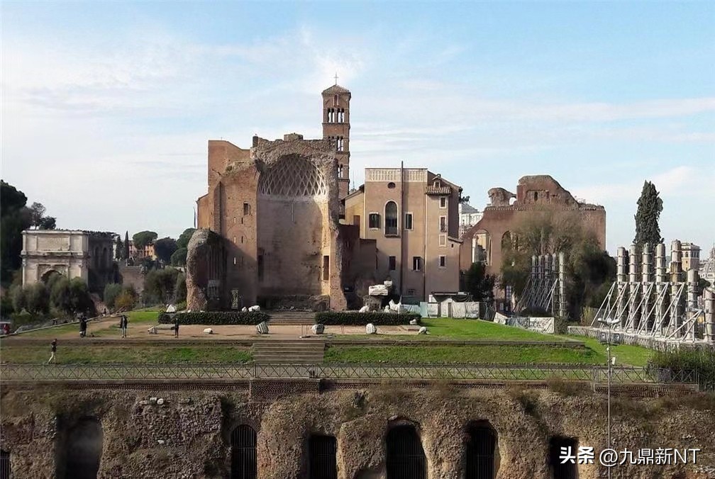 古罗马时代用什么水泥,古罗马建筑材料有何突破