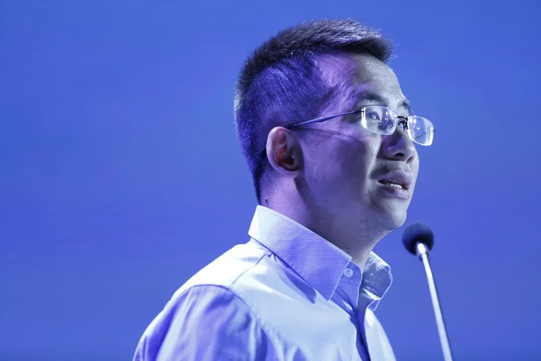 抖音外卖与美团大战,跑外卖刷抖音还能抢到美团订单吗