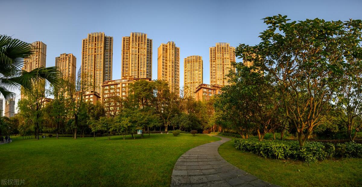 城中村改造是小房地产的机会吗,城中村改造龙头股龙光集团