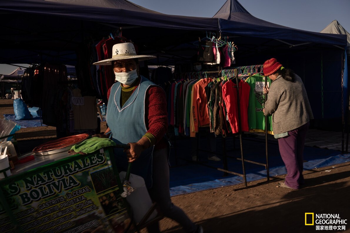 沙漠成了快时尚服饰最后的安息地