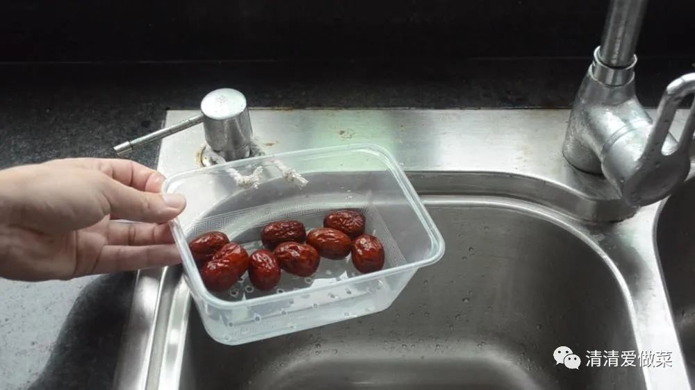 圆形打包盒放水果,家里的打包盒不要扔