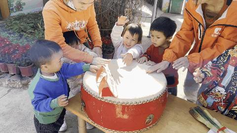 小宝宝一般几岁上幼托班好,孩子上托班给家长一点轻松的时光