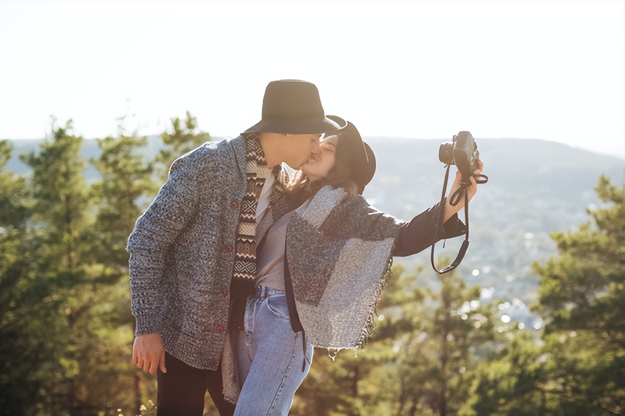 男人心中对情人的感情表现,男人心中的感情