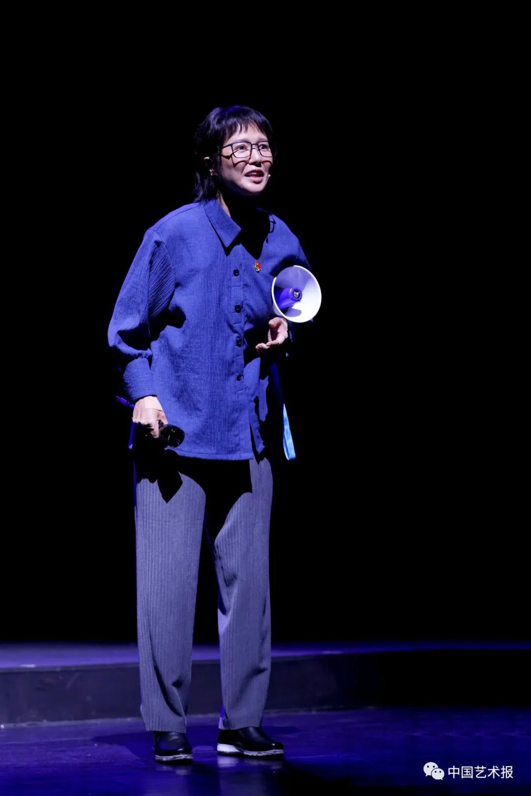 寒梅绽放迎春来,桂梅花开