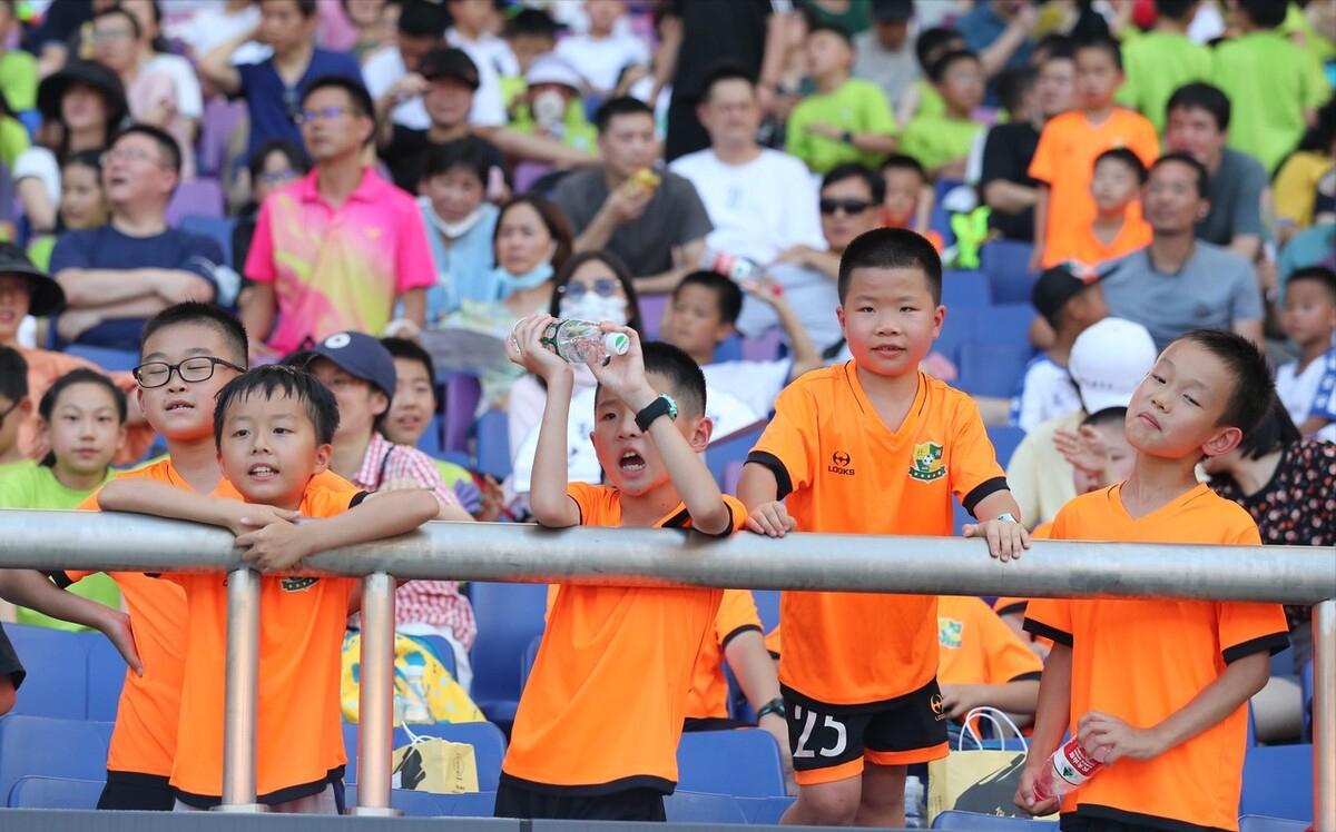 假如足球纳入高考,中国的应试教育会影响中国足球吗