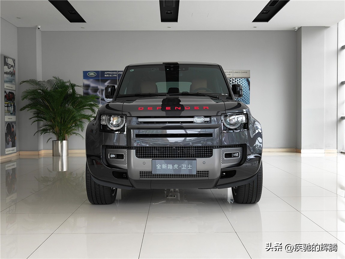 路虎卫士最新款越野车报价,路虎卫士110x版2023款越野性能