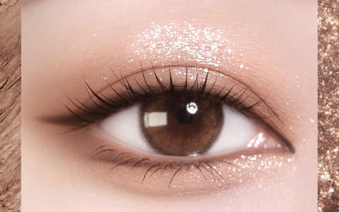 初秋氛围感枫糖棕色系妆容,秋冬焦糖暖栗妆