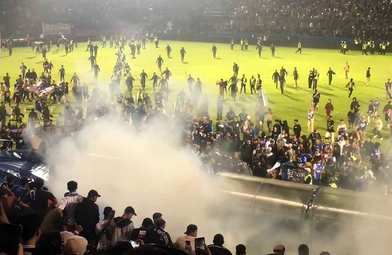 缅怀逝去的伟大运动员,体坛悼念科比