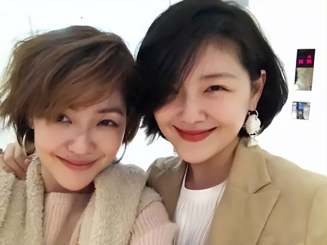 具俊晔晒与大s重逢画面韩国网友,具俊晔大s回韩国