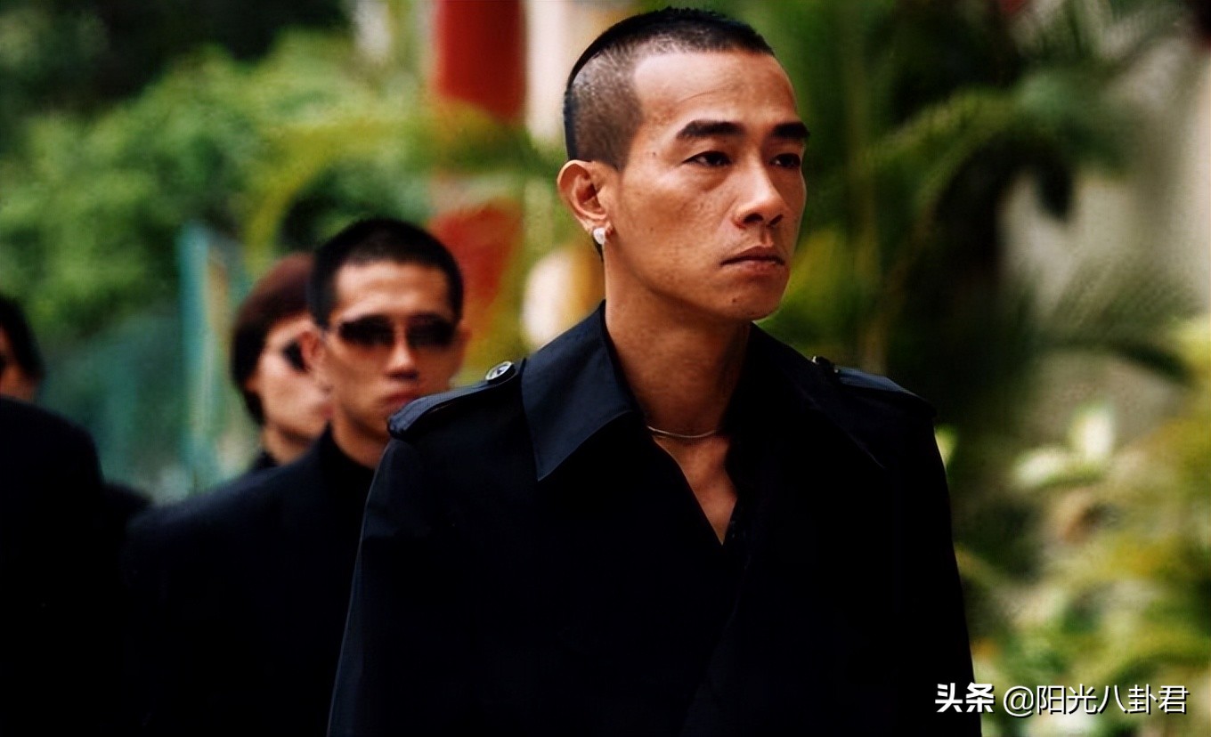 为人低调的6位男星,表面低调实则家世显赫的10位男星