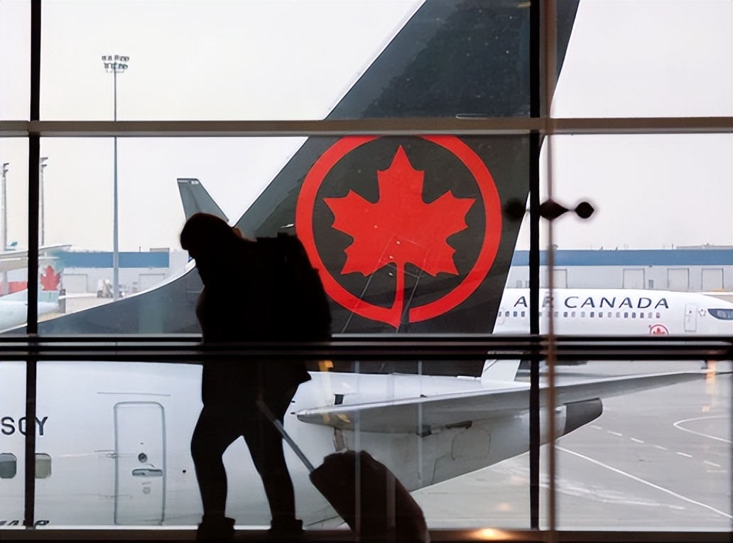 加航4架飞机事件,加航旧金山跑道入侵事件