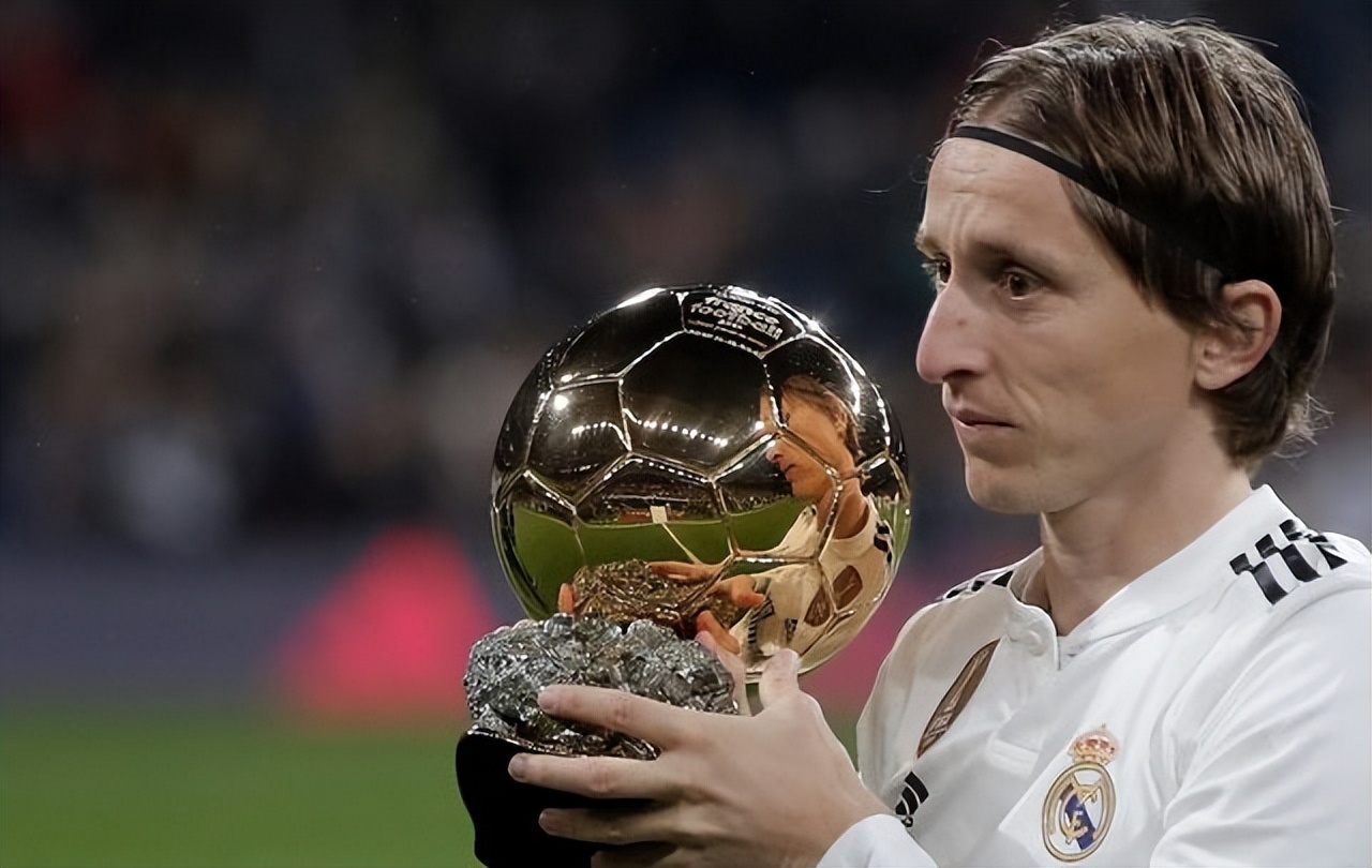 世界杯三大夺冠太太团,世界杯32强都是谁