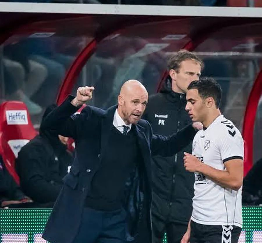 曼联3500万可买一铁腰,但更接近签芒特!滕哈格热衷芒特原因揭秘