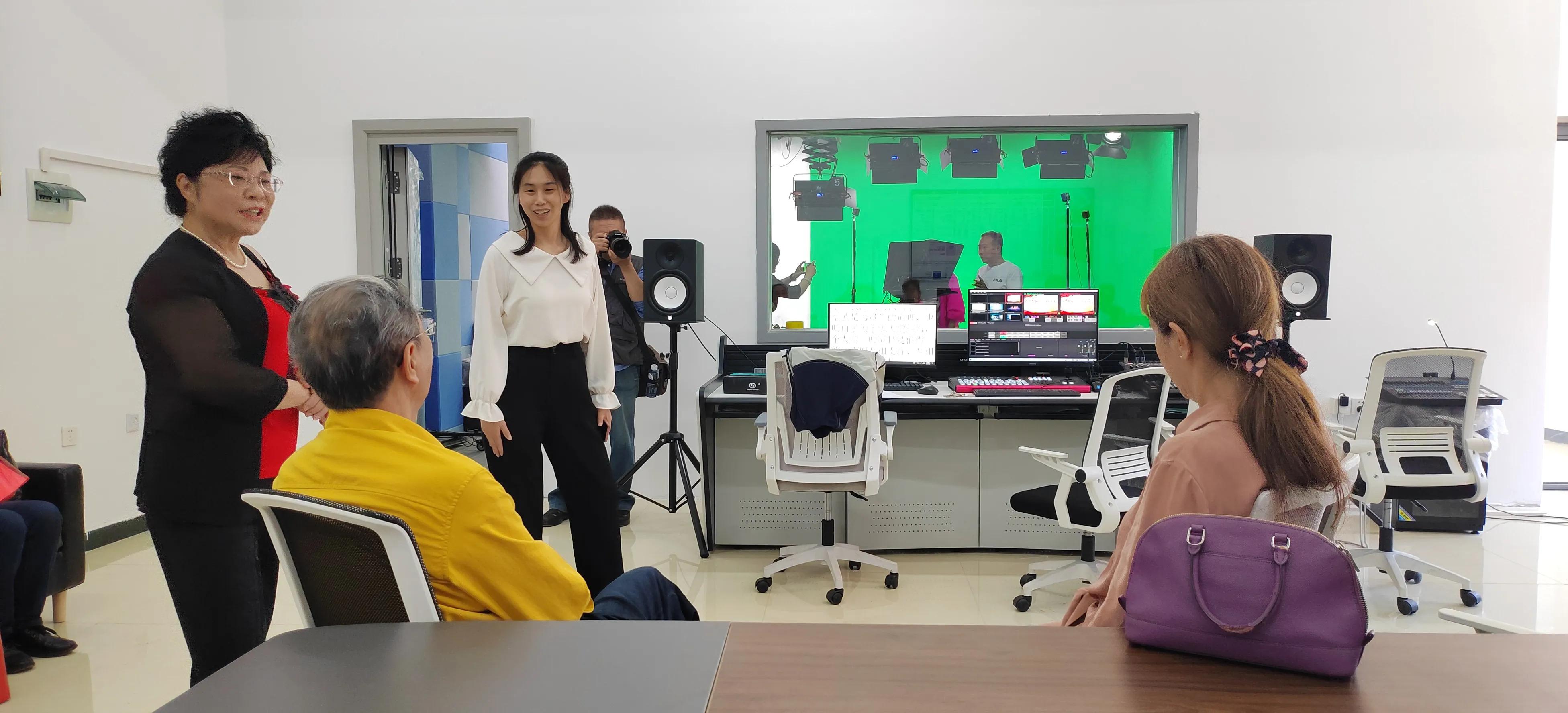 锦州作家进校园采风作品《梦开始的地方》作者/赵冬梅