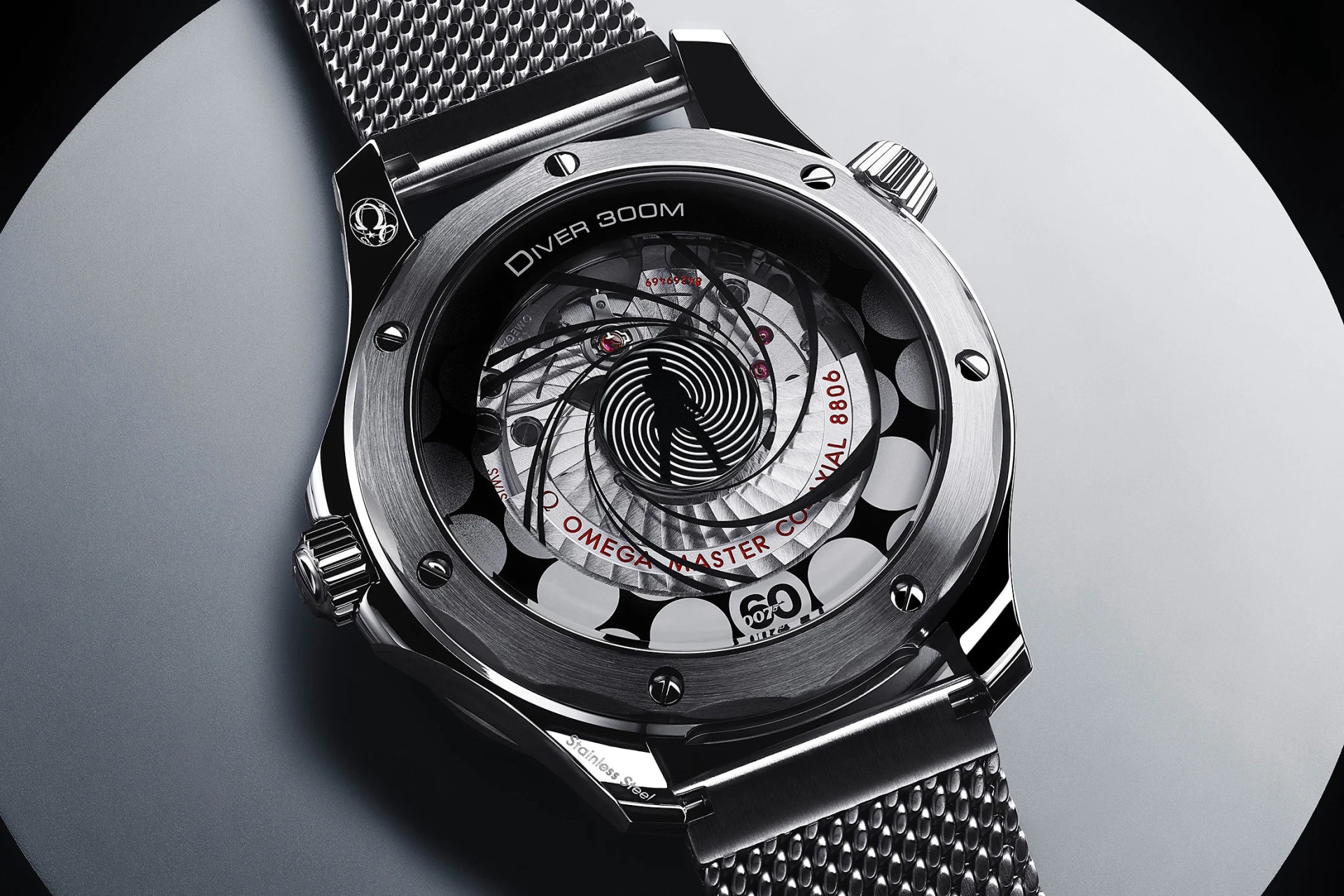 欧米茄海马300詹姆斯·邦德六十周年纪念版腕表——最走心的邦德表