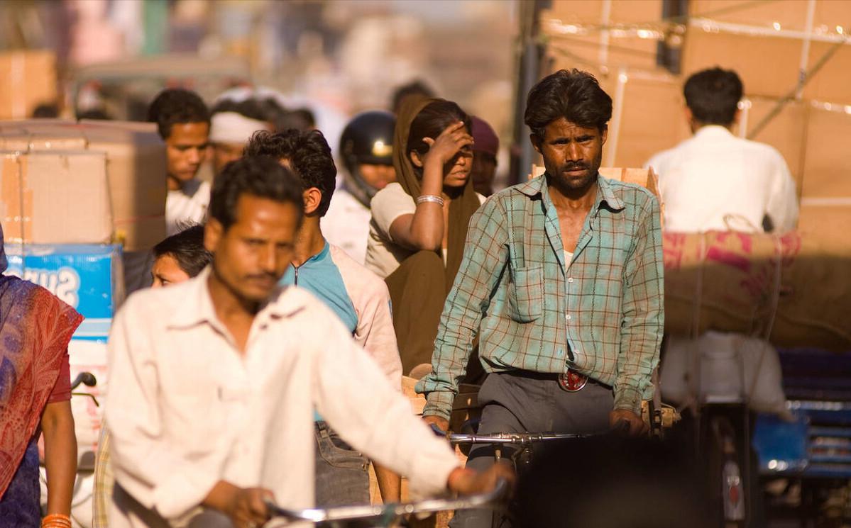 跟印度做生意必须付款再发货吗 (印度运往中国的订单)