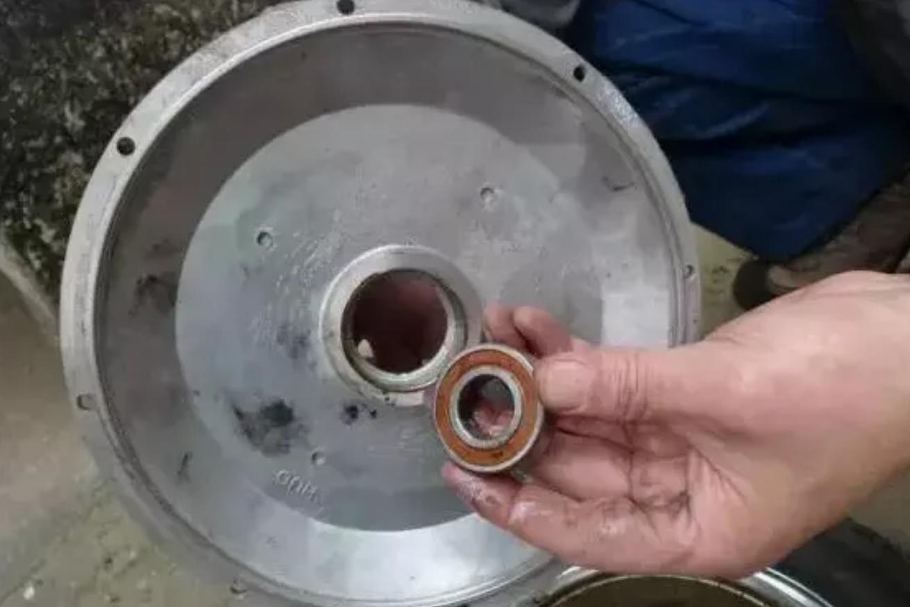 电动车跑不远怎么换电池,电动车跑不远怎么修复