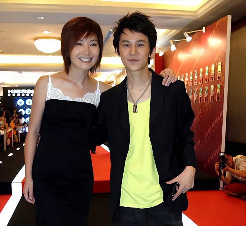 何炅和赵丽颖到底是什么关系,何炅和赵丽颖关系大揭秘