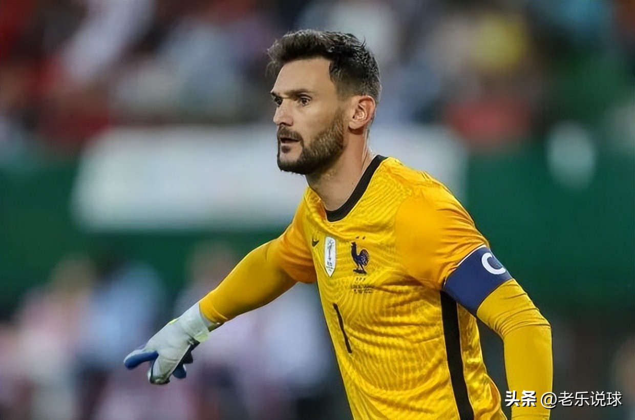 双鬼拍门算越位吗,双鬼拍门足球犯不犯规