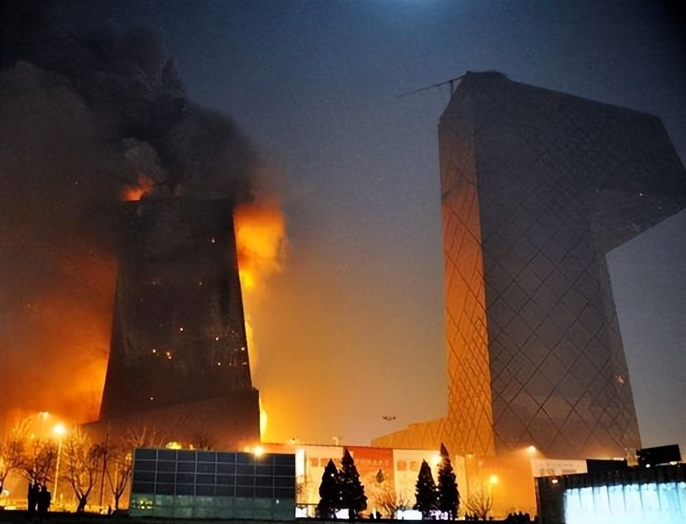 央视大楼特大火灾纪实,央视火灾大楼现状