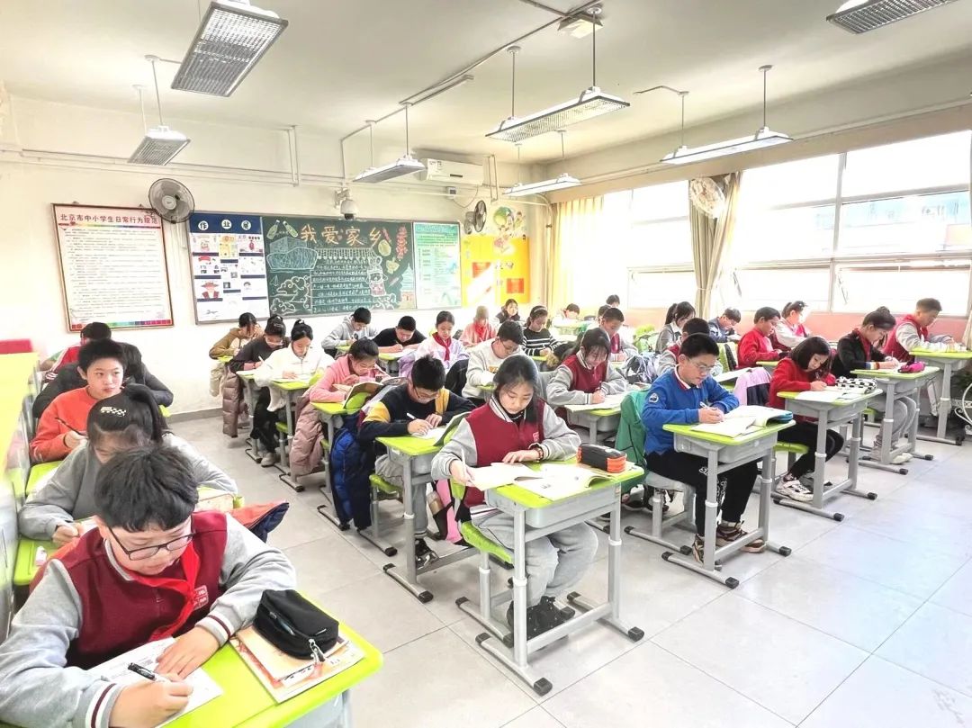 北京市东城光明小学,北京市小学文明校园