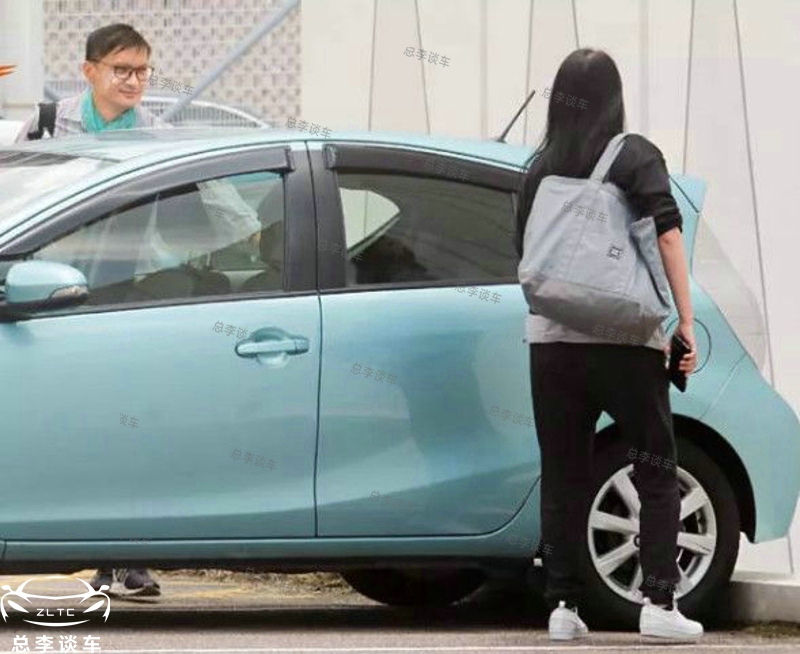 香港演员陈锦鸿，靠许文强走红，靠创世纪巅峰，座驾接地气