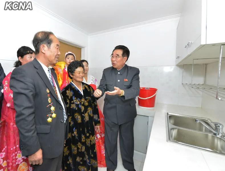 人人羡慕了朝鲜免费住房福利