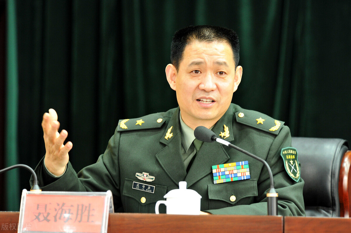 聂海胜八一勋章事迹,英雄航天员聂海胜的英雄事迹