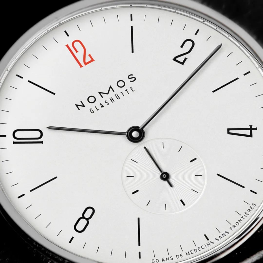 nomos最经典款,nomos粉色