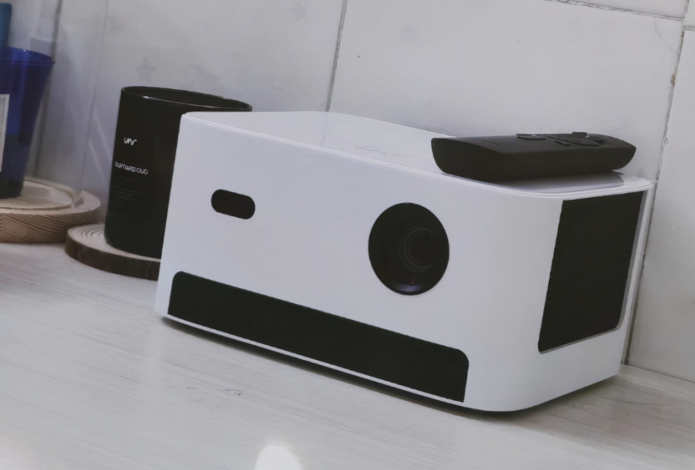 家用投影仪极米和epson投影仪比较,当贝投影仪和爱普生投影哪个好