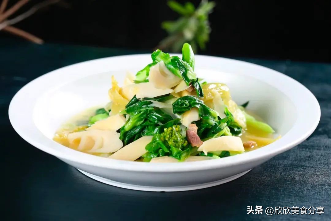 缙云中维香溢大酒店服务员,缙云香溢大酒店附近美食