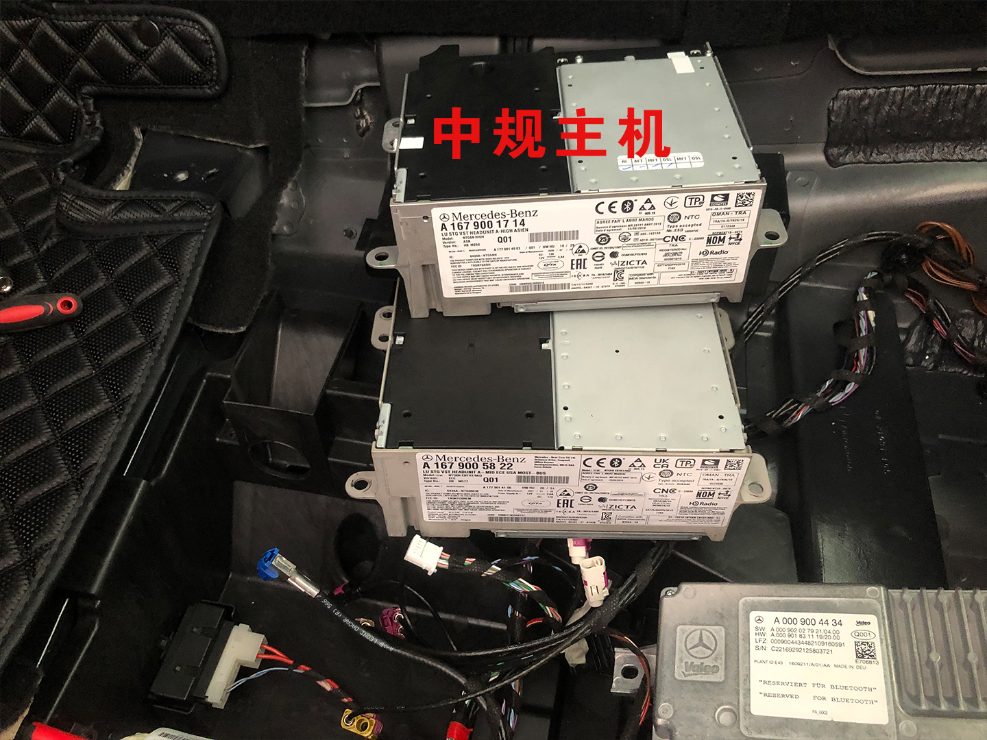 奔驰gls450改装升级原厂记录仪,奔驰gls450自带行车记录仪吗