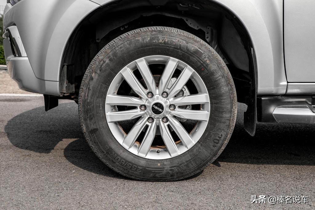 五十铃牧游侠1.9柴油真实用车感受,五十铃牧游侠3.0t柴油测评