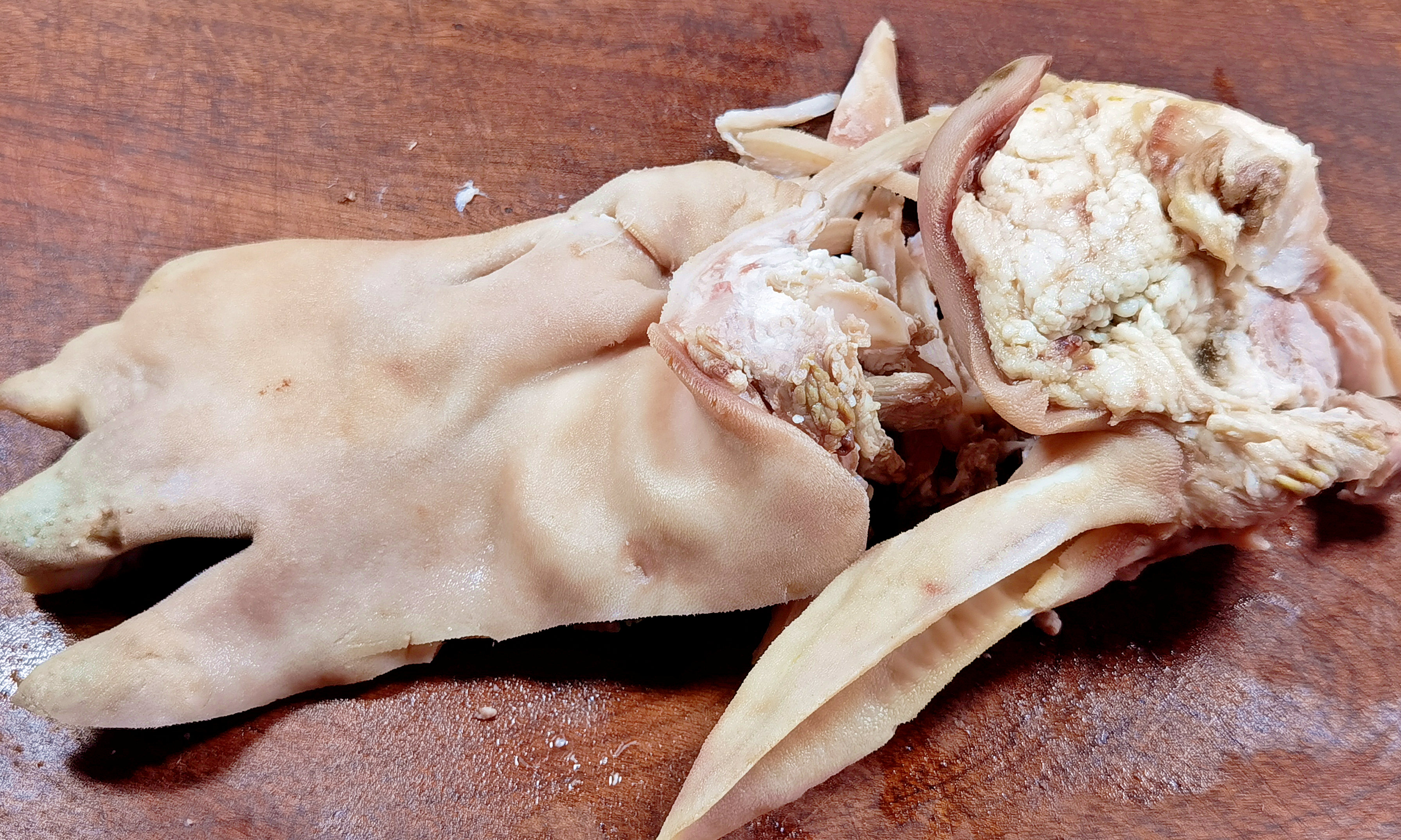 羊肉汤怎么炖不膻且软烂,清炖羊肉汤放多少水合适