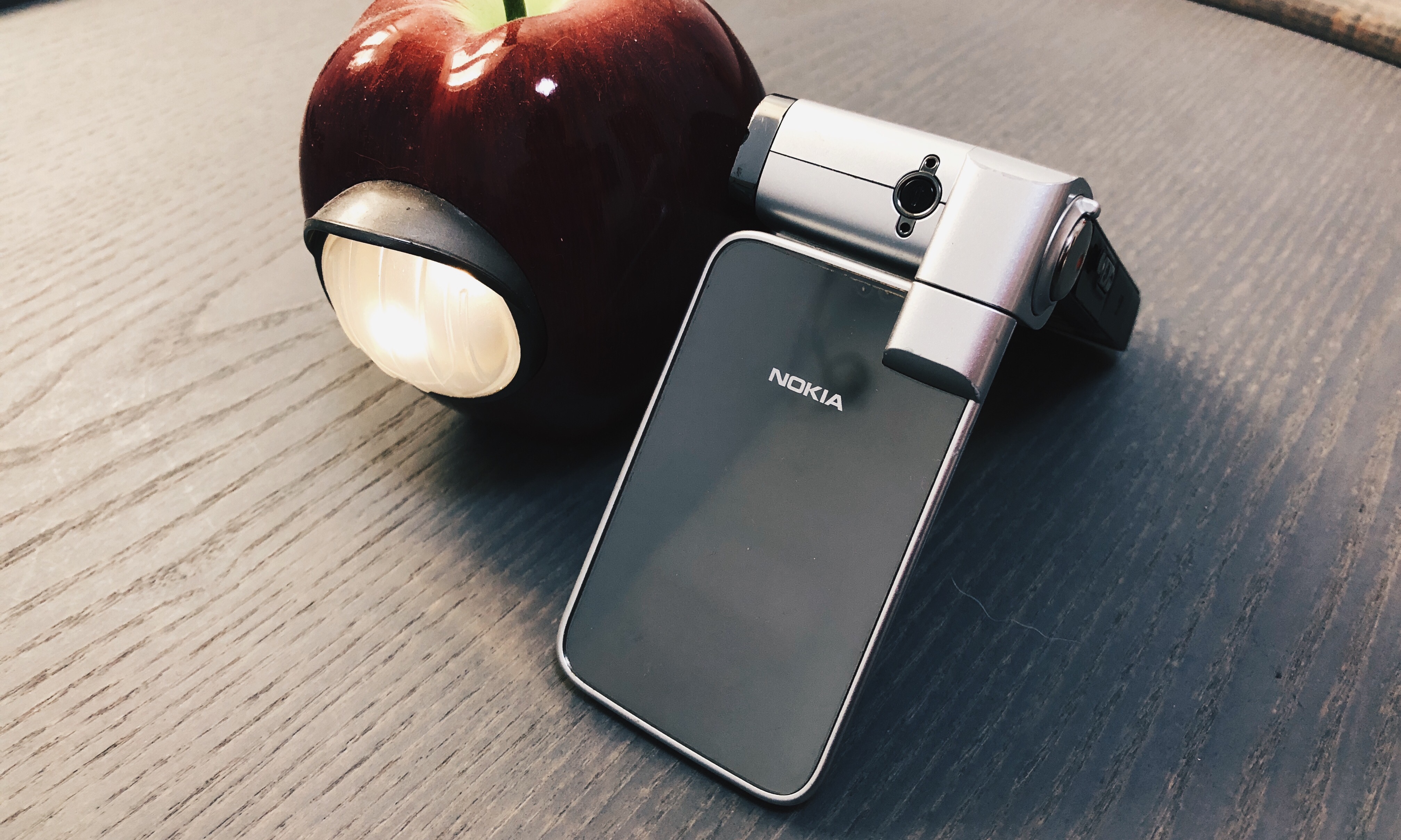 诺基亚输了，曾经的王者你还怀念吗？