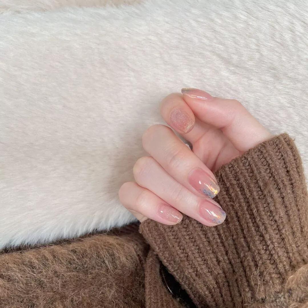 美甲图片好看又简单显白,美甲图片纯色显白简单又好看