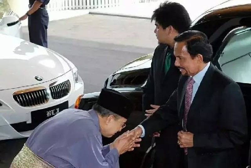 文莱国王有多少资产,文莱国王是一个超爱豪车的人