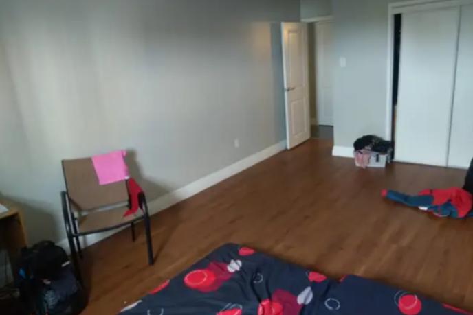 加拿大房东被租客折腾得苦不堪言,加拿大房东留住租客