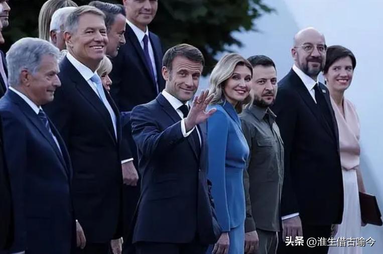 印度峰会上争奇斗艳：韩国第一夫人好嫩，日本第一夫人清新脱俗