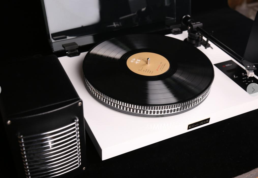 cd和黑胶音乐哪个音质好,听黑胶唱片什么音乐好听