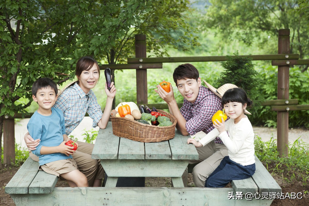 给孩子一个完整温暖的家,给孩子一个温暖完整的家