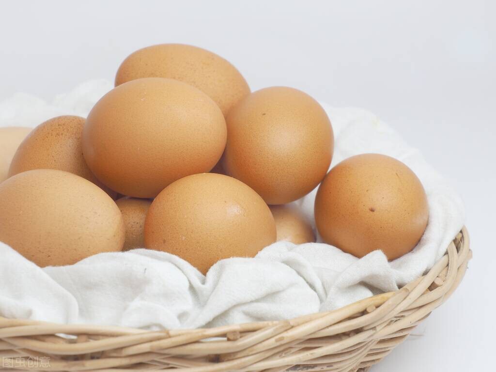 每天吃4个鸡蛋得了心脏病案例,每天一个鸡蛋能得心梗吗