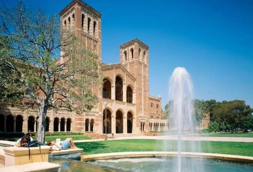 nba著名篮球大学,美国的篮球巨星前十名